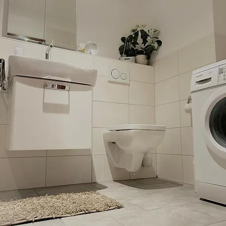 Gemuetliche Und Zentrumsnahe In Apartmán *